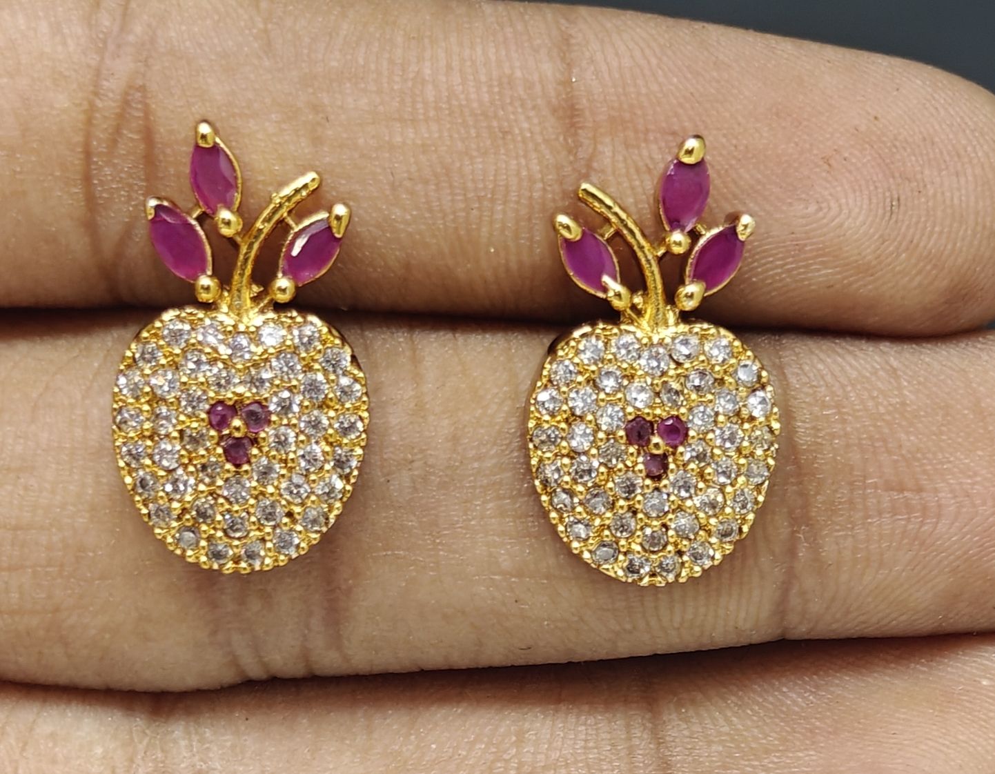 Multi Stone Apple Shaped Ear Set